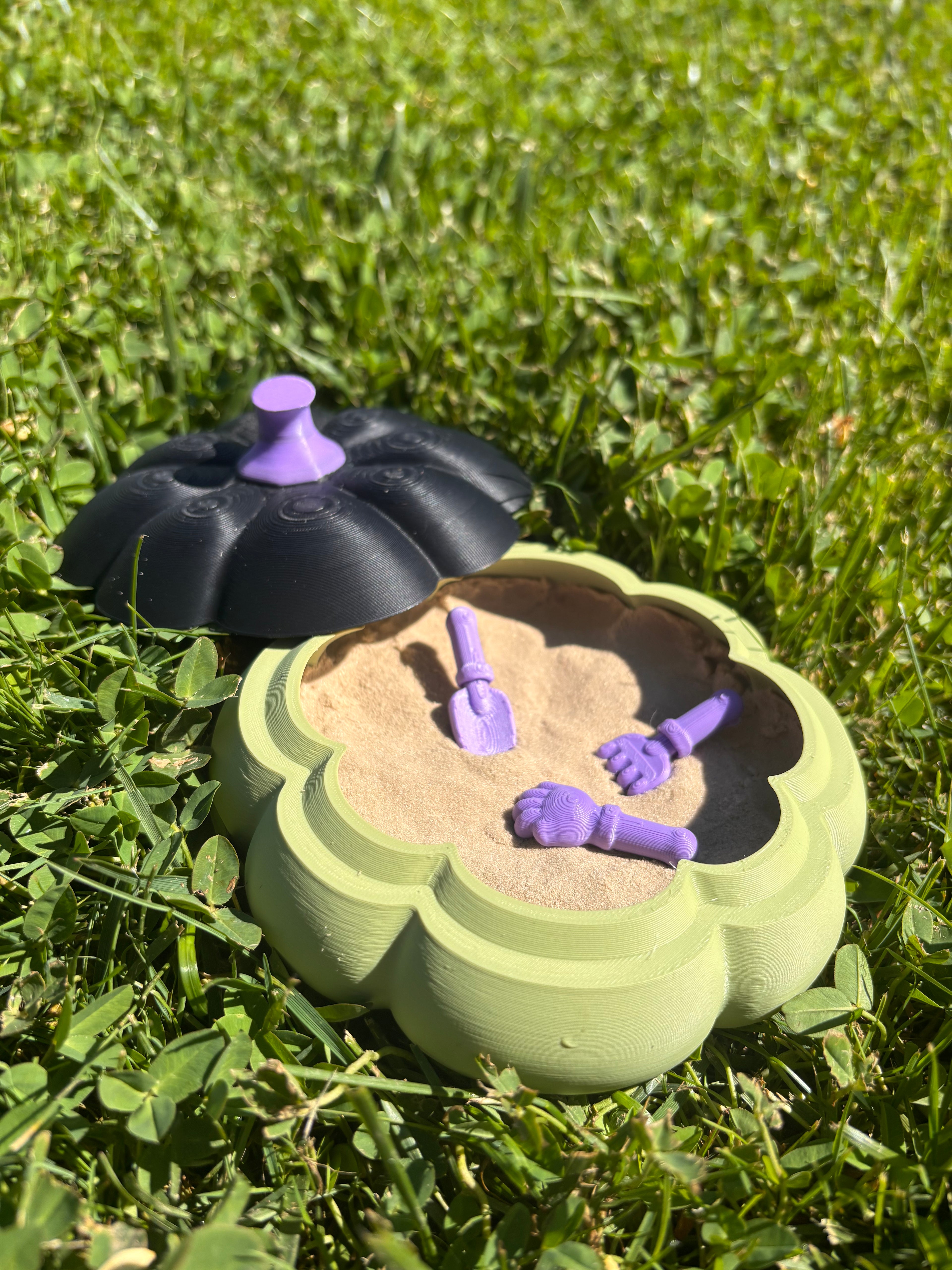 Witchy Pumpkin Kinetic Sandbox